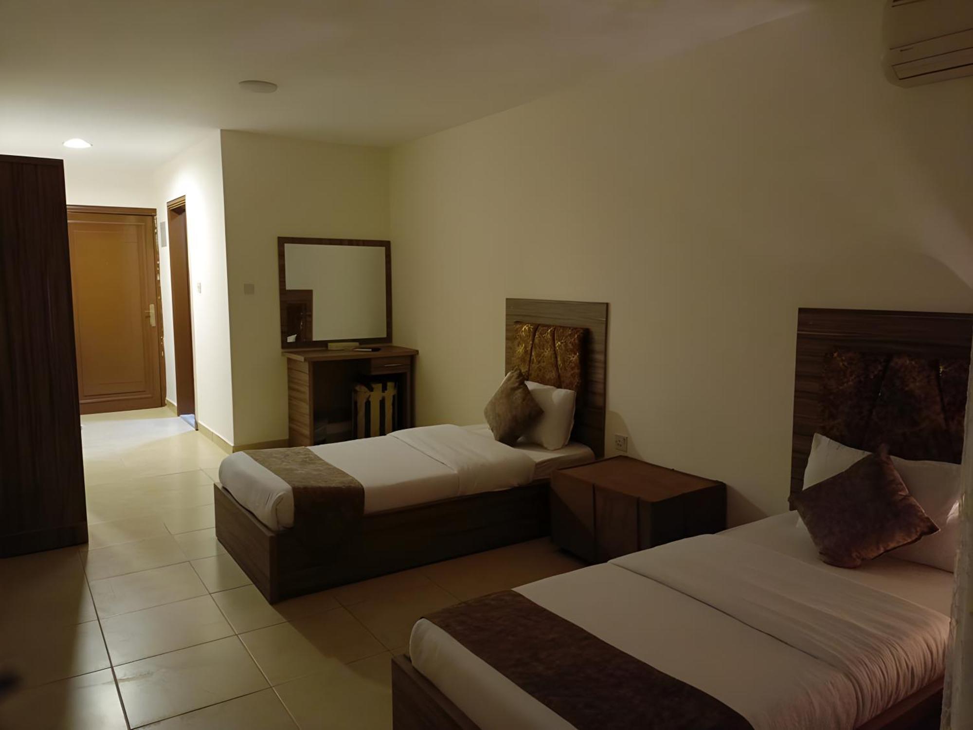 Rayan Hotel Apartments Амман Экстерьер фото