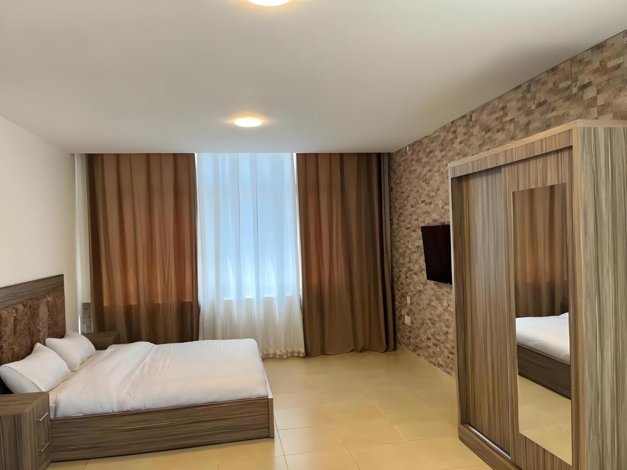 Rayan Hotel Apartments Амман Экстерьер фото