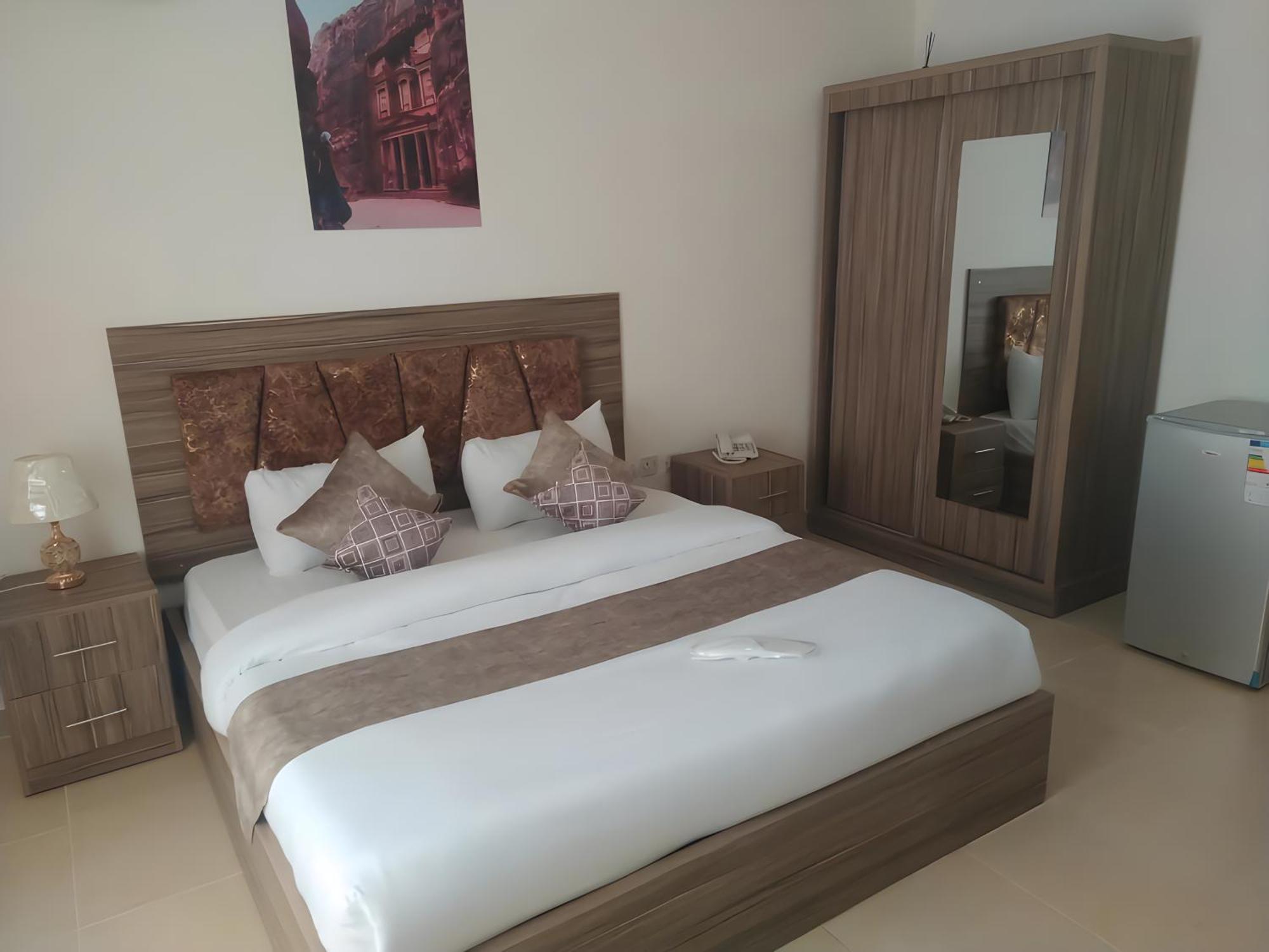 Rayan Hotel Apartments Амман Экстерьер фото